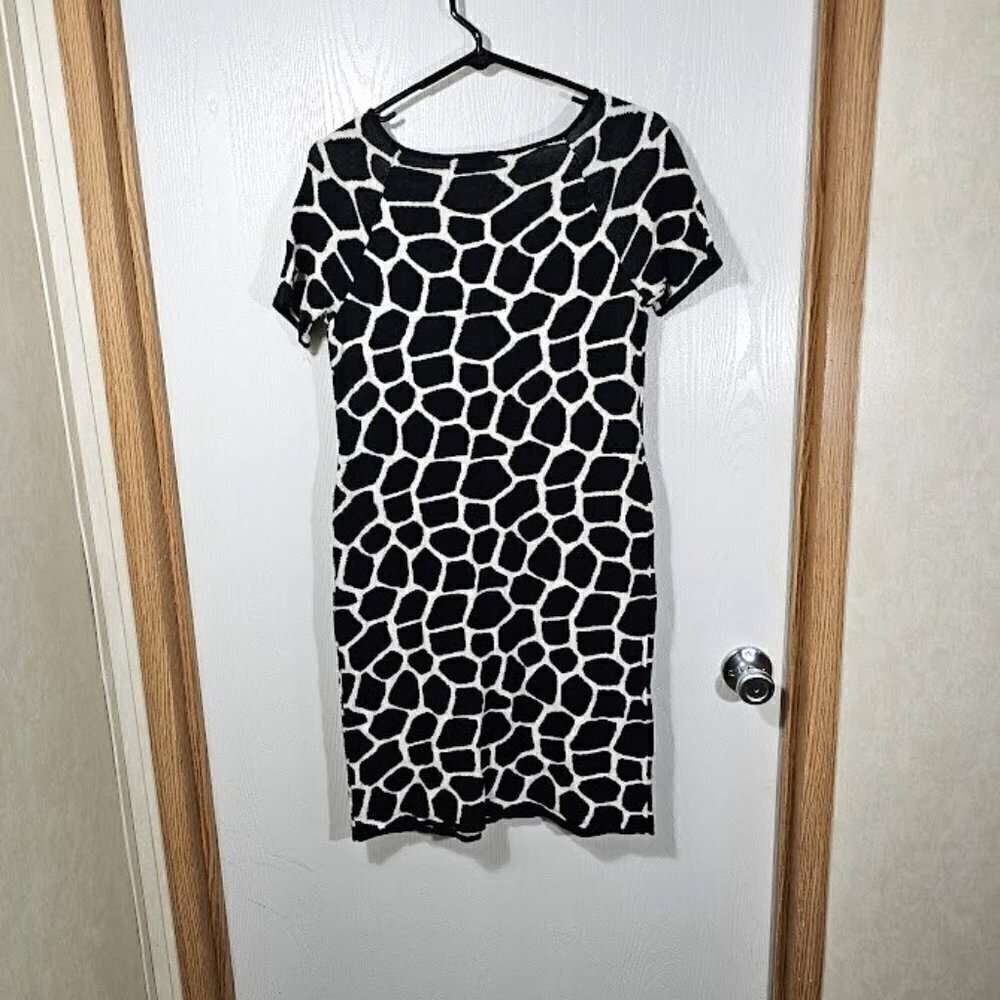 TALBOTS Dress size S p BLACK & WHITE Giraffe Animal Print Chic Cute Maximalist - Picture 5 of 6